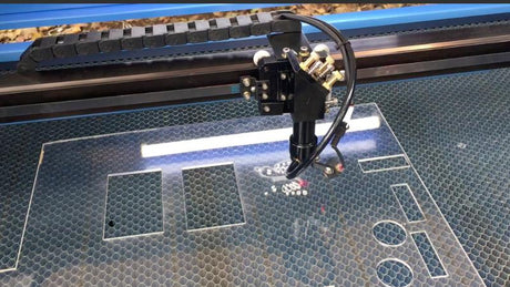 Plastic-Application fumeclear